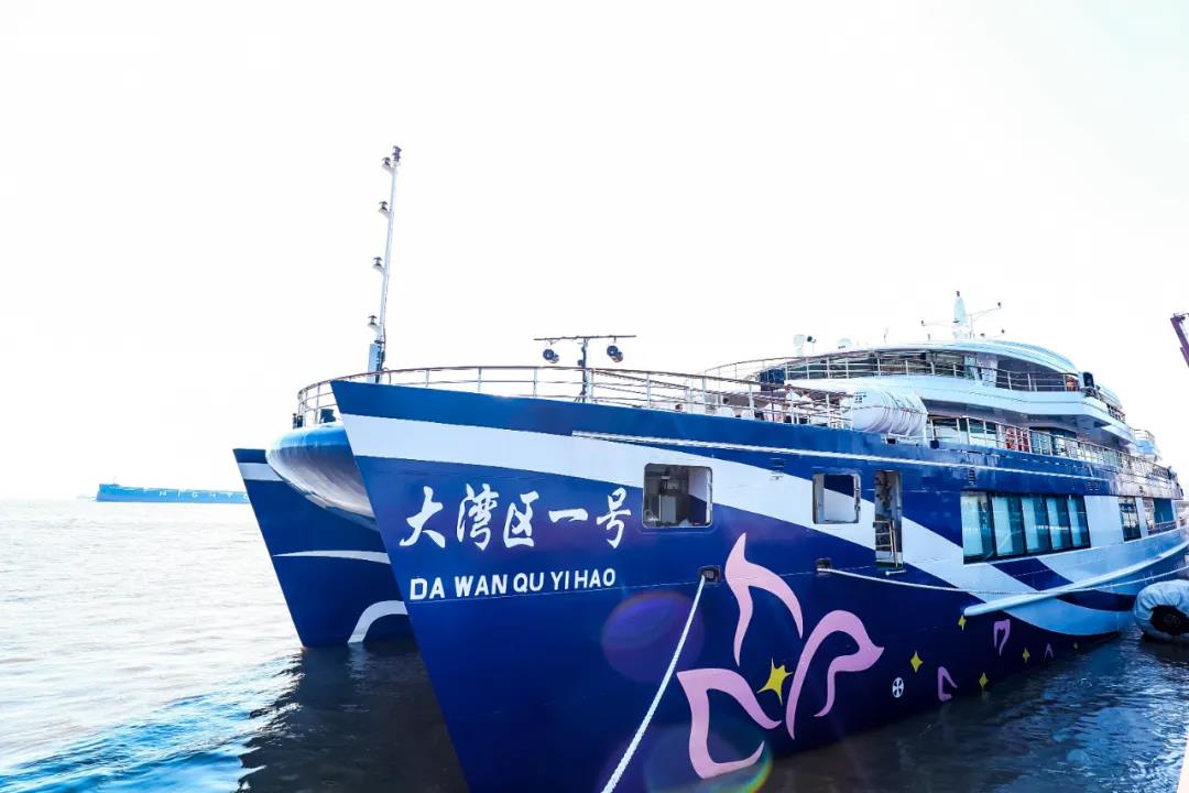 GVS用光打造“海上的移动豪华城堡”，