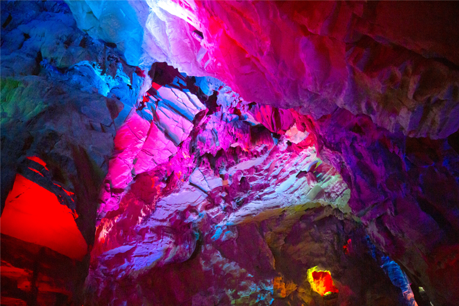 复杂地貌给地铁建设带来巨大的难题